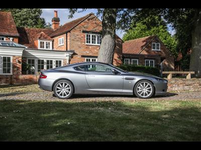 Aston Martin+DB9